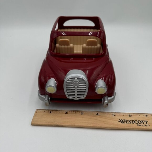 Calico Critters Sylvanian Families Cherry Red Cruiser Epoch Car - Picture 11 of 12